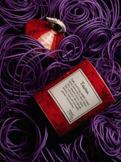 Vela perfumada artesanal Taurus (mandarina, sándalo y pachulí)