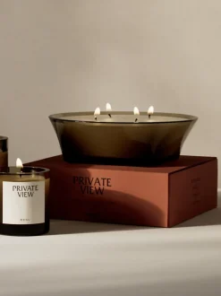 Vela perfumada de cuatro mechas Olfacte Private View (cáscaras de mandarina, vetiver y cuero)
