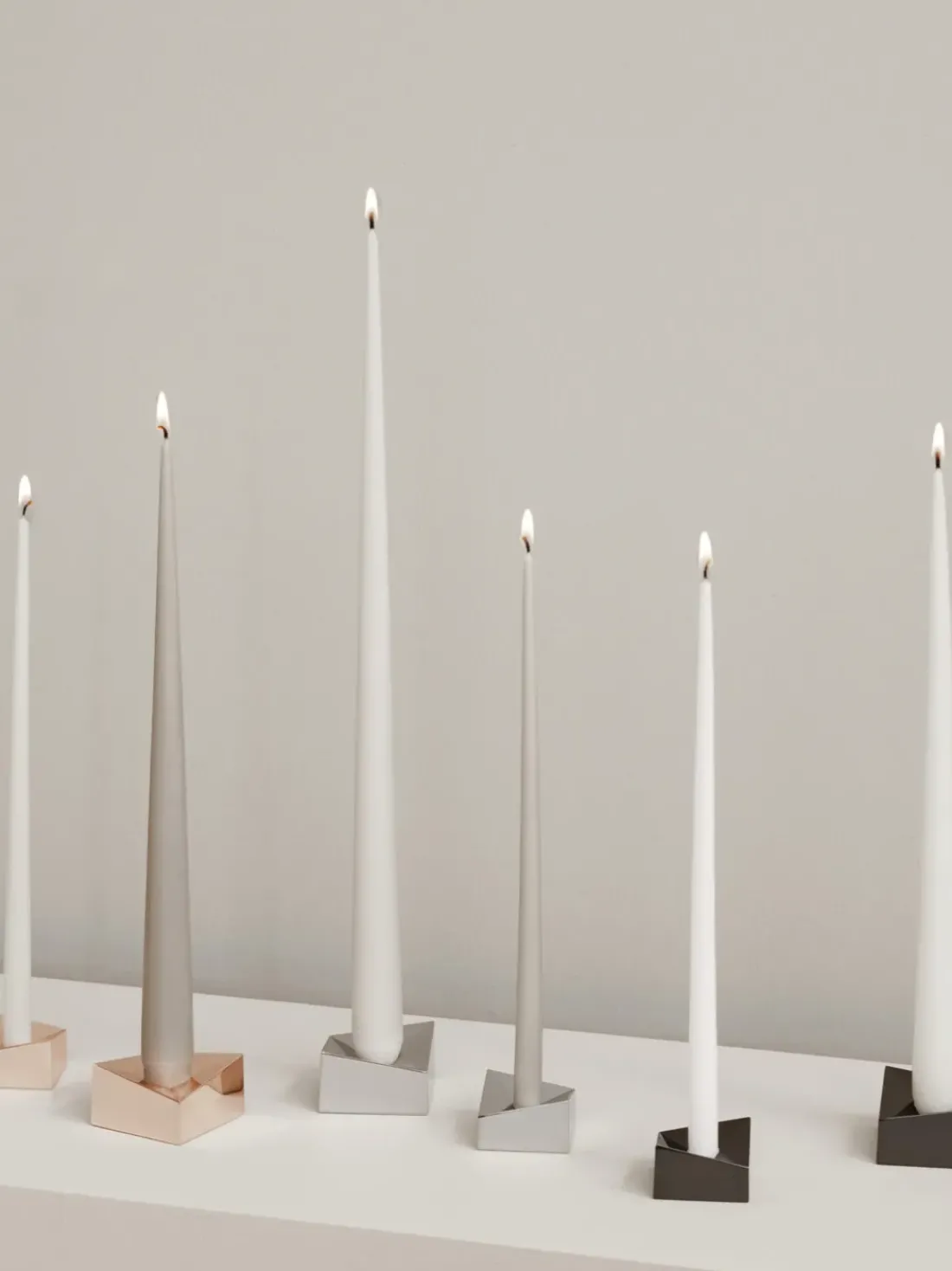 Velas cónicas Ester, 4 uds.
