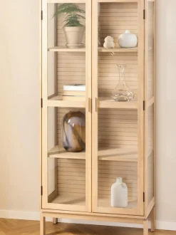 Vitrina de madera con puertas de vidrio Linley