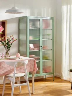 Vitrina de metal con cristal acanalado The Collector