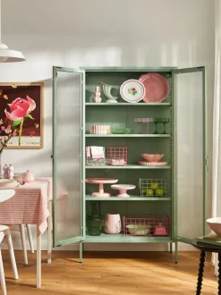 Vitrina de metal con cristal acanalado The Collector