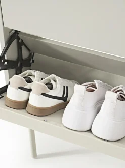 Zapatero de madera con compartimentos plegables Elona